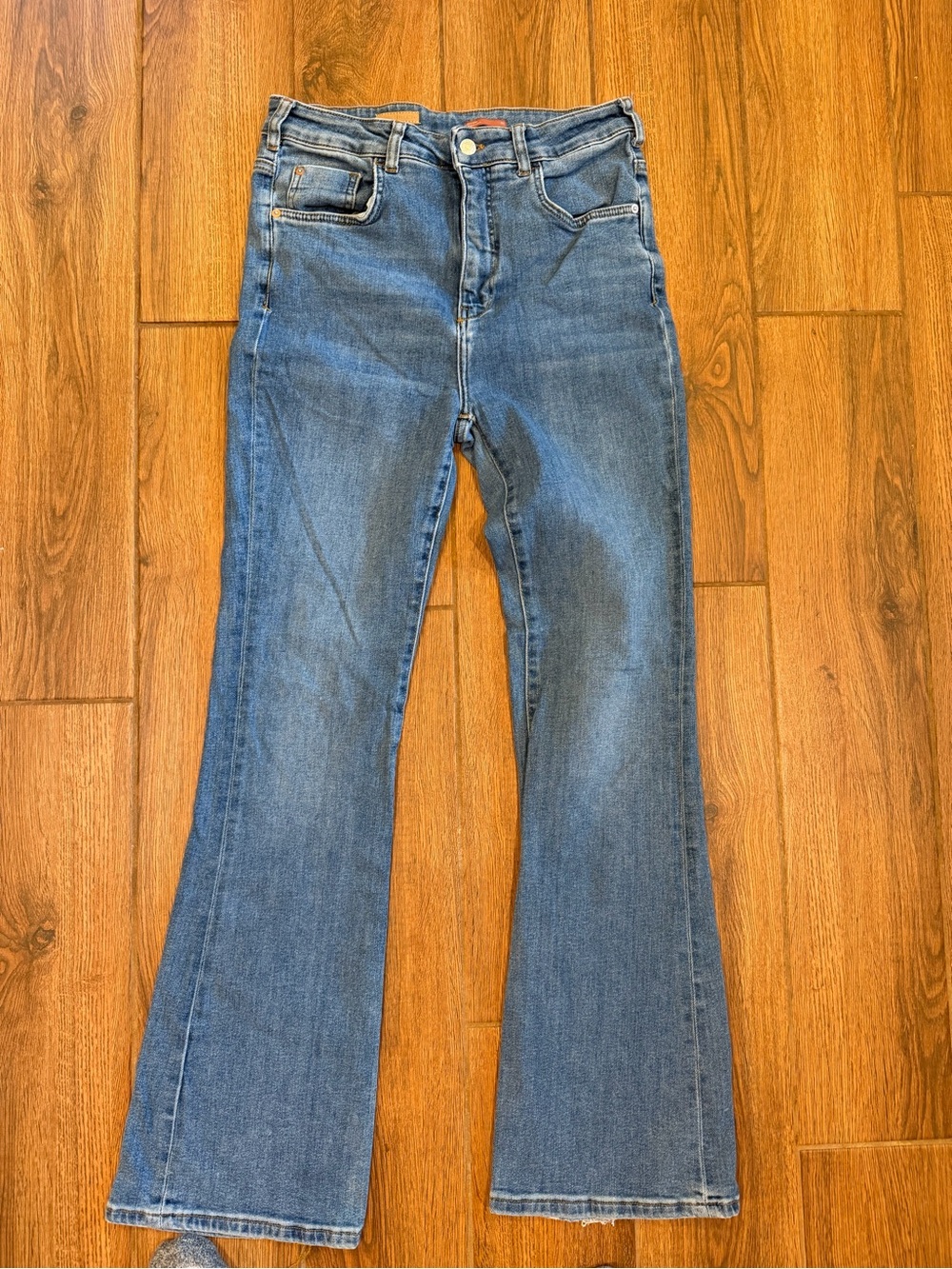 Pilcro Women’s Blue Flare Jeans - Classic High-Rise / women’s 30